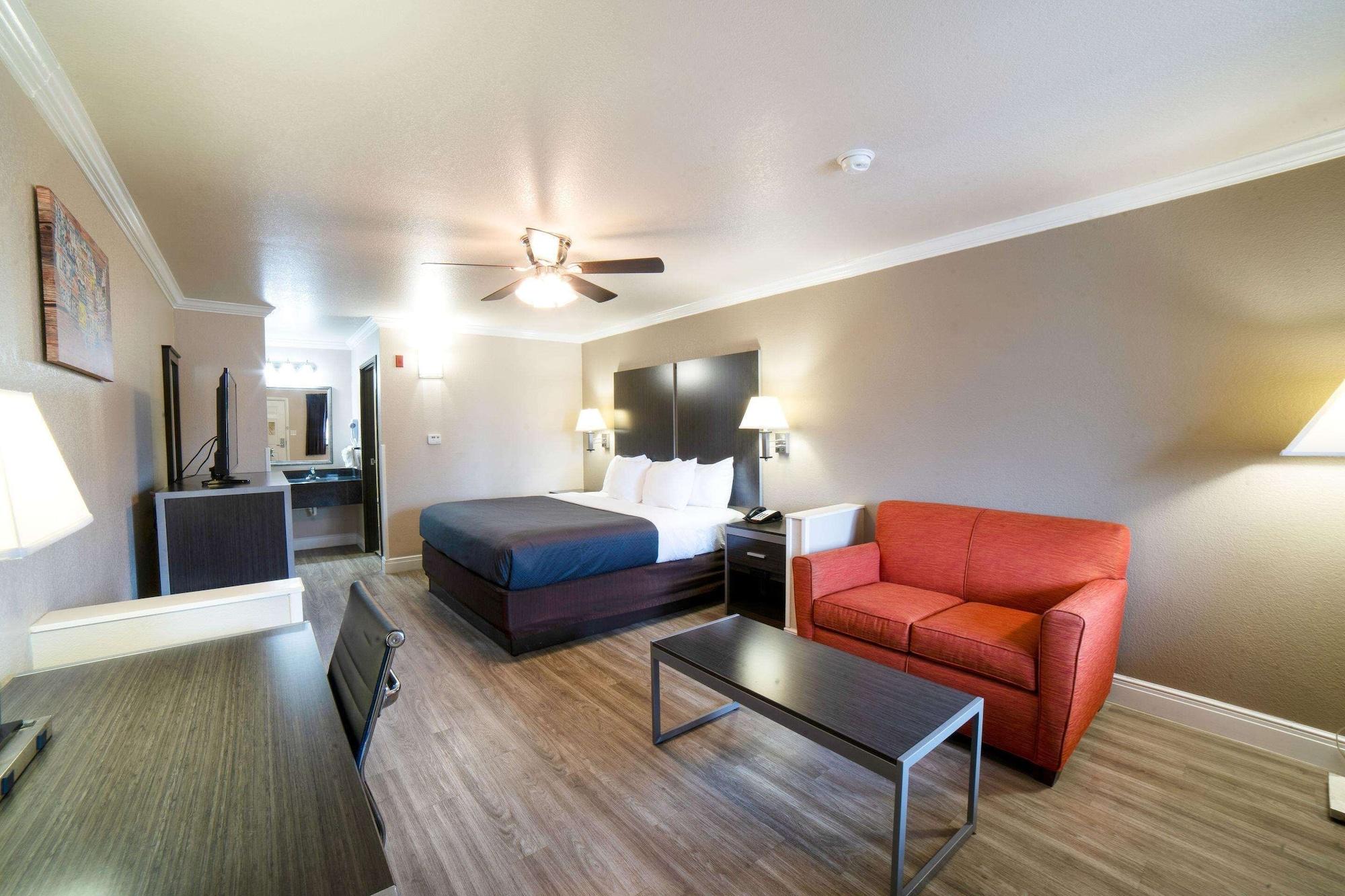 Econo Lodge Inn & Suites Corpus Christi Bagian luar foto