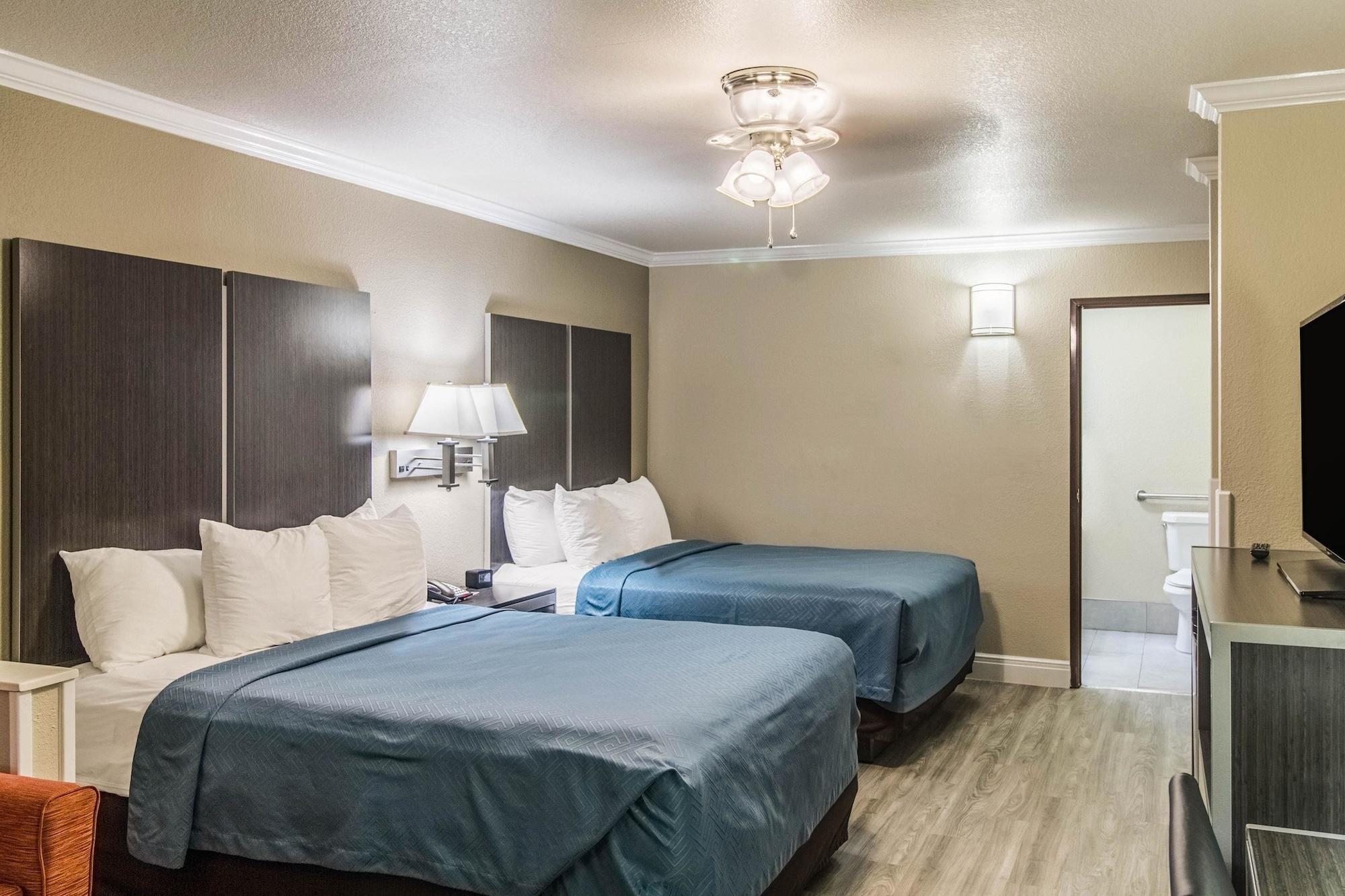 Econo Lodge Inn & Suites Corpus Christi Bagian luar foto