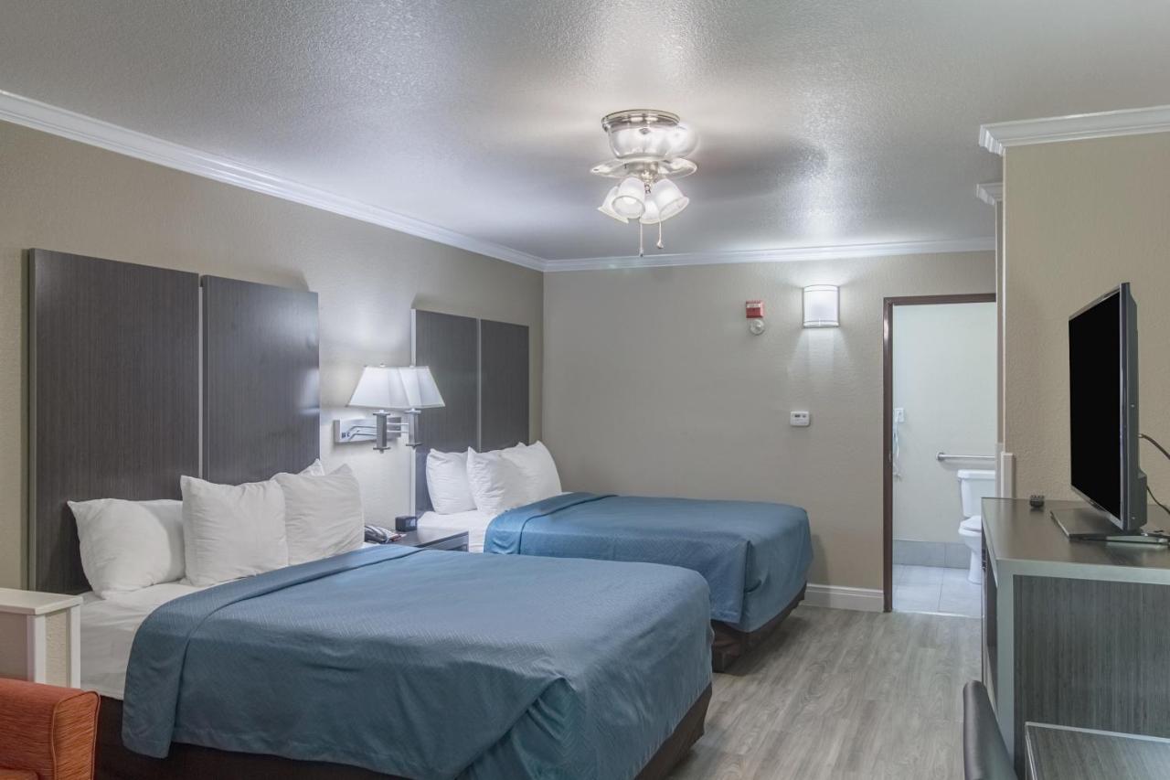 Econo Lodge Inn & Suites Corpus Christi Bagian luar foto