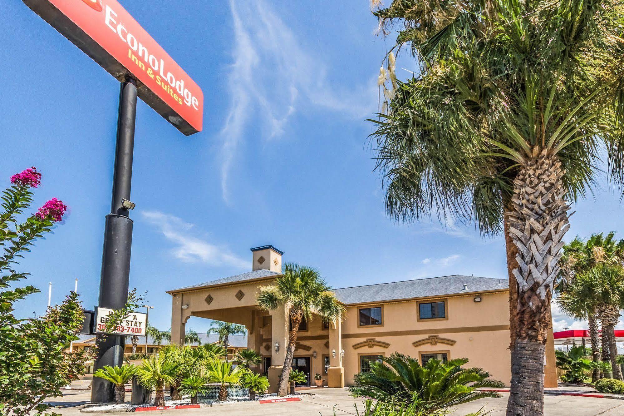 Econo Lodge Inn & Suites Corpus Christi Bagian luar foto